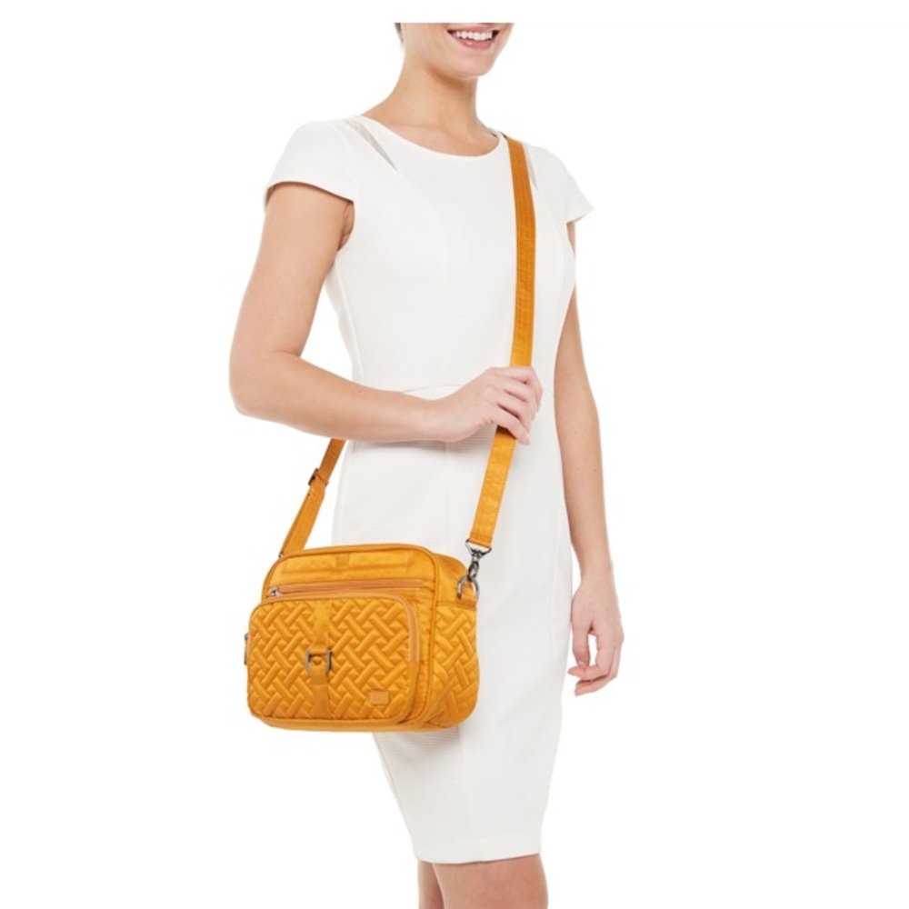 NEW! Cute “lug” Gray Quilted Crossbody Bag - Picture 11 of 11